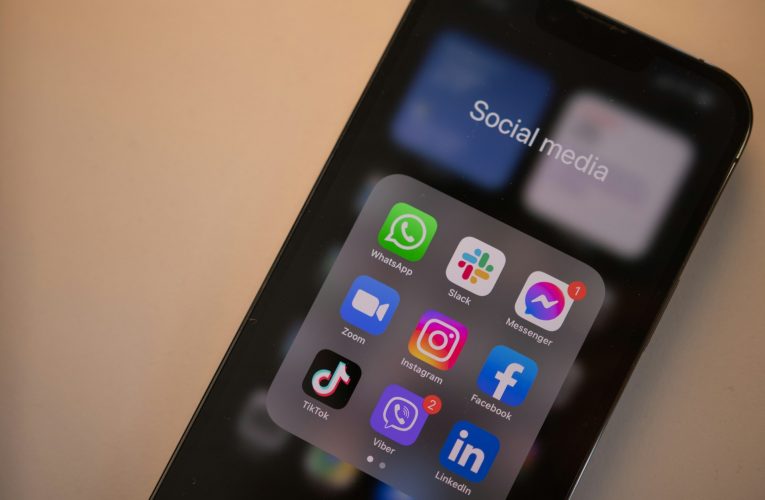 Descargar videos de redes sociales al celular: las mejores apps y cómo usarlas