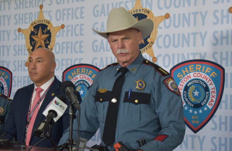 Más de $721,000 incautados del fondo general de la ciudad de Hitchcock como parte de una investigación sobre juego ilegal – Houston Public Media