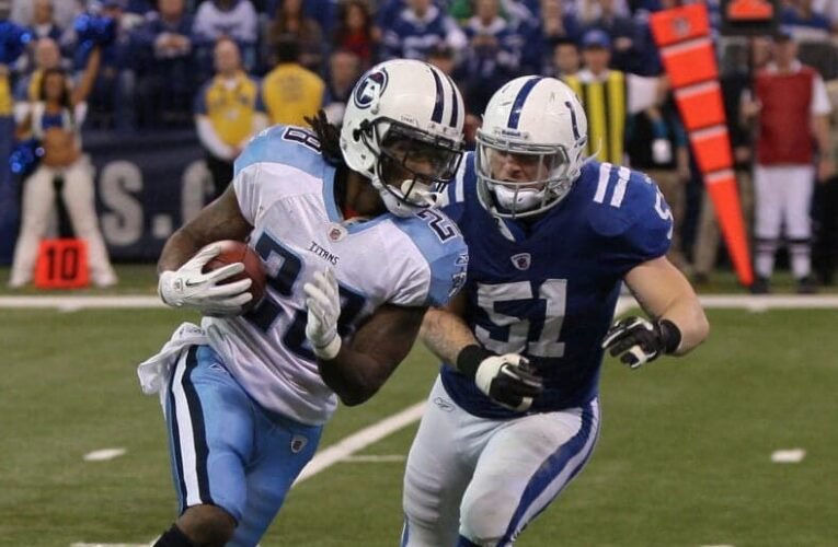 El diagnóstico que dejó una antigua estrella de la NFL incapaz de hablar