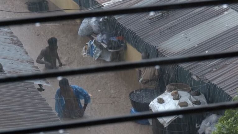 Las fuertes lluvias causan decenas de muertos en Ghana y Costa de Marfil | Noticias sobre la crisis climática
