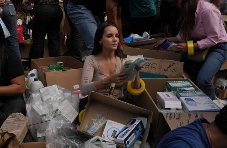 Respuesta de ayuda al terremoto de Venezuela Colombia : NPR