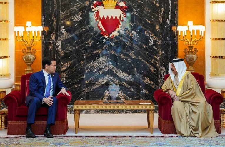 Trump dice que EEUU e Irán se reunirá en Qatar tras los ataques del fin de semana: NPR
