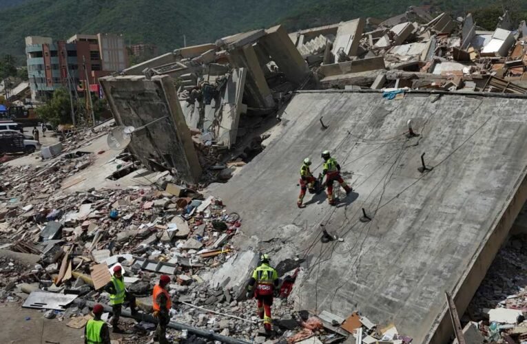 Los venezolanos deportados de EEUU murieron horas después en poderosos terremotos: NPR