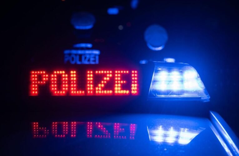Crime: Husband attacks wife with knife: critically injured