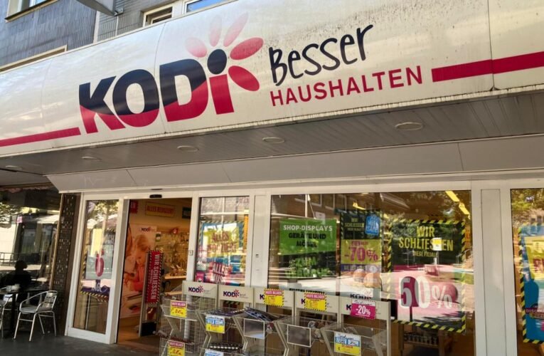 Household goods discounter files for bankruptcy again