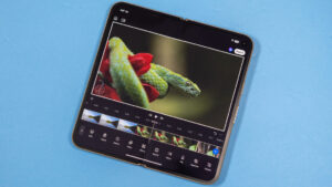 Adobe-Premiere-finally-brings-powerful-video-editing-to-Android-and.jpg