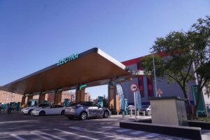 Electra-inaugurates-a-high-power-charging-park-in-Madrid.jpeg