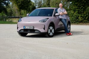 Geely-E2-first-ride-a-compact-and-agile-BEV-with.jpg