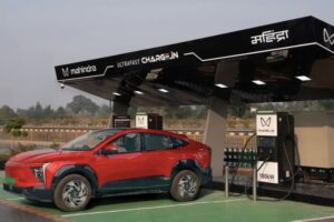 Mahindras-Charge_iN-network-expands-opens-first-EV-station-with-HPCL.jpeg