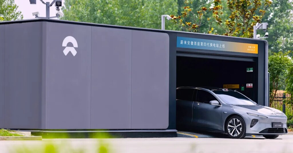 NIO-sells-30-of-battery-swapping-unit-to-Geely-for.jpg