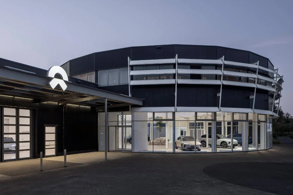 Nio-closes-centers-in-Cologne-and-Weiterstadt.jpg