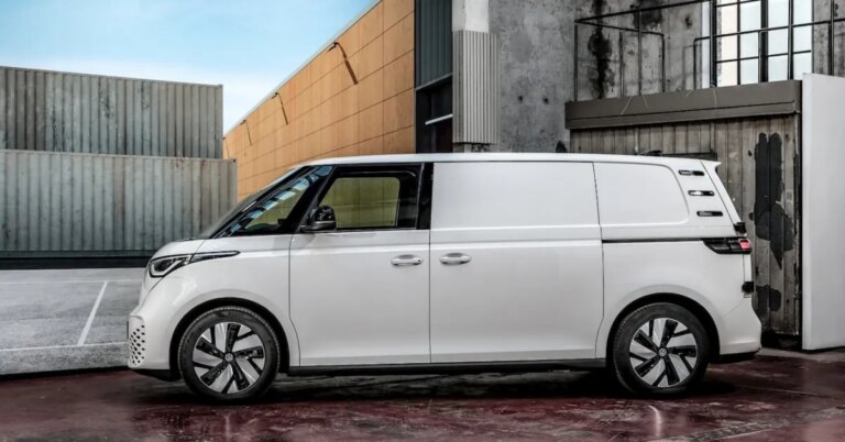 Volkswagen-identification-Buzz-Cargo-gets-longer-variant-for-around-60000.jpeg
