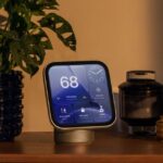 Apples-first-smart-display-is-the-7-inch-HomeView-for-299.jpg