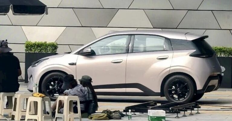 BYD-launches-pre-orders-for-new-Seagull-its-10000-electric-vehicle.jpeg