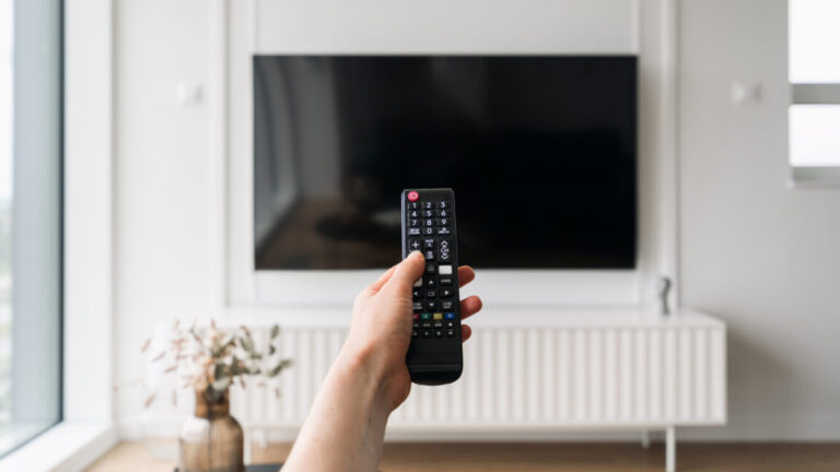 Does-smart-TV-tracking-opt-out-work-Investigation-finds-suspicious-traffic.jpg