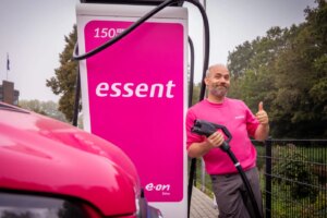 EON-Drive-acquires-BP-Pulse-fast-charging-network-in-the.jpg