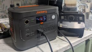 HomePower-1000-Plus-v2-portable-power-put-to-use.jpg