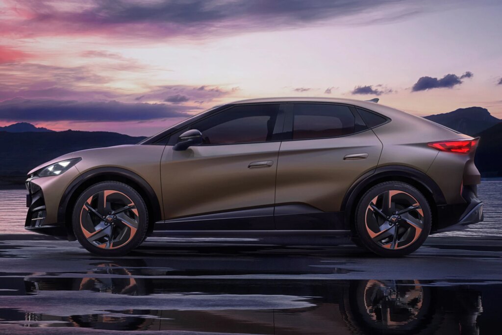 New-entry-level-Cupra-Tavascan-launched-in-the-UK.jpg