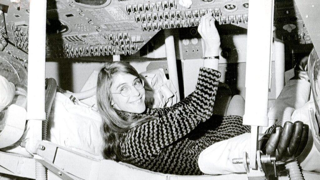 RIP-Margaret-Hamilton-whose-code-saved-the-Apollo-11-moon.jpg