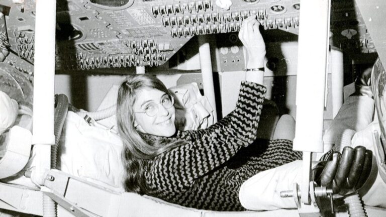 RIP-Margaret-Hamilton-whose-code-saved-the-Apollo-11-moon.jpg