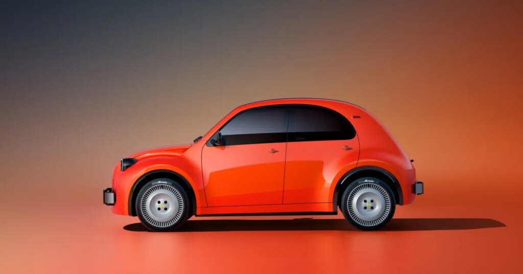 The-legendary-Citroen-2CV-returns-as-a-E15000-electric-concept.jpg