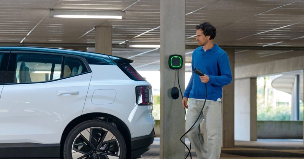 This-Montreal-airport-now-has-120-electric-vehicle-chargers-and.jpg