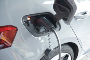 Wallbox-installs-120-electric-vehicle-chargers-at-Montreal-airport.jpg